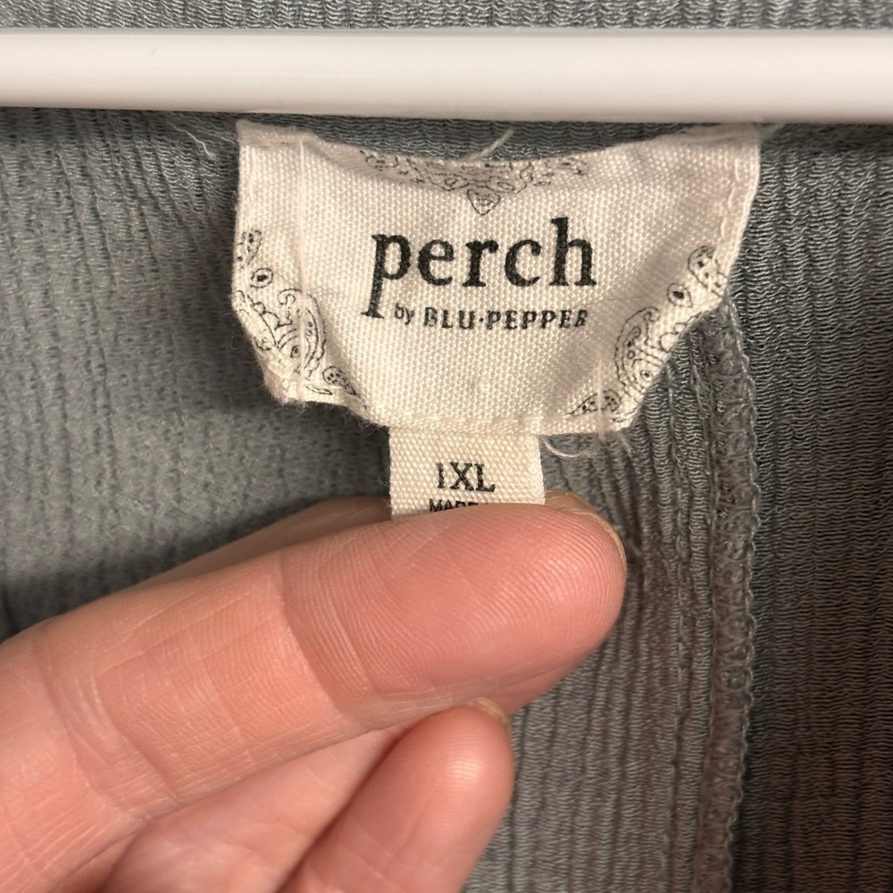 Perch by Blu Pepper Light Blue T- Shirt XL - Picture 2 of 3